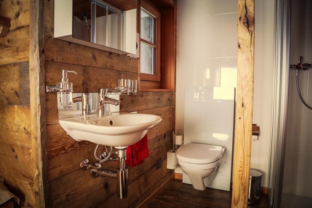 Pfruendhaus Villa Guttet-Feschel Bagian luar foto